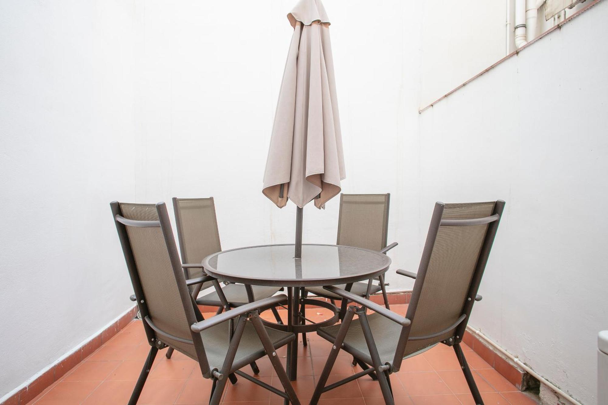Alcam Alio 2 Apartment บาร์เซโลนา ภายนอก รูปภาพ